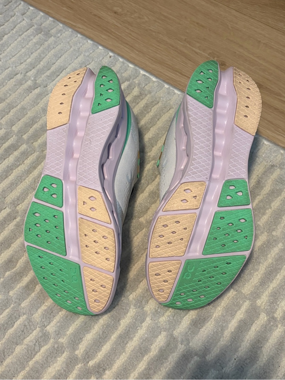 On Running Women's Sneakers Beige, Lavender & Green - Picture 5 of 10